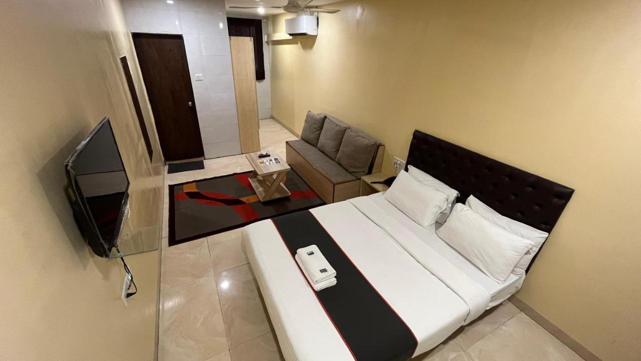 U Life Hotel Bombaj Exteriér fotografie